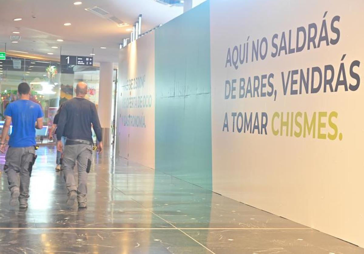 Uno de los locales en remodelación de la planta de restauración de Vallsur.