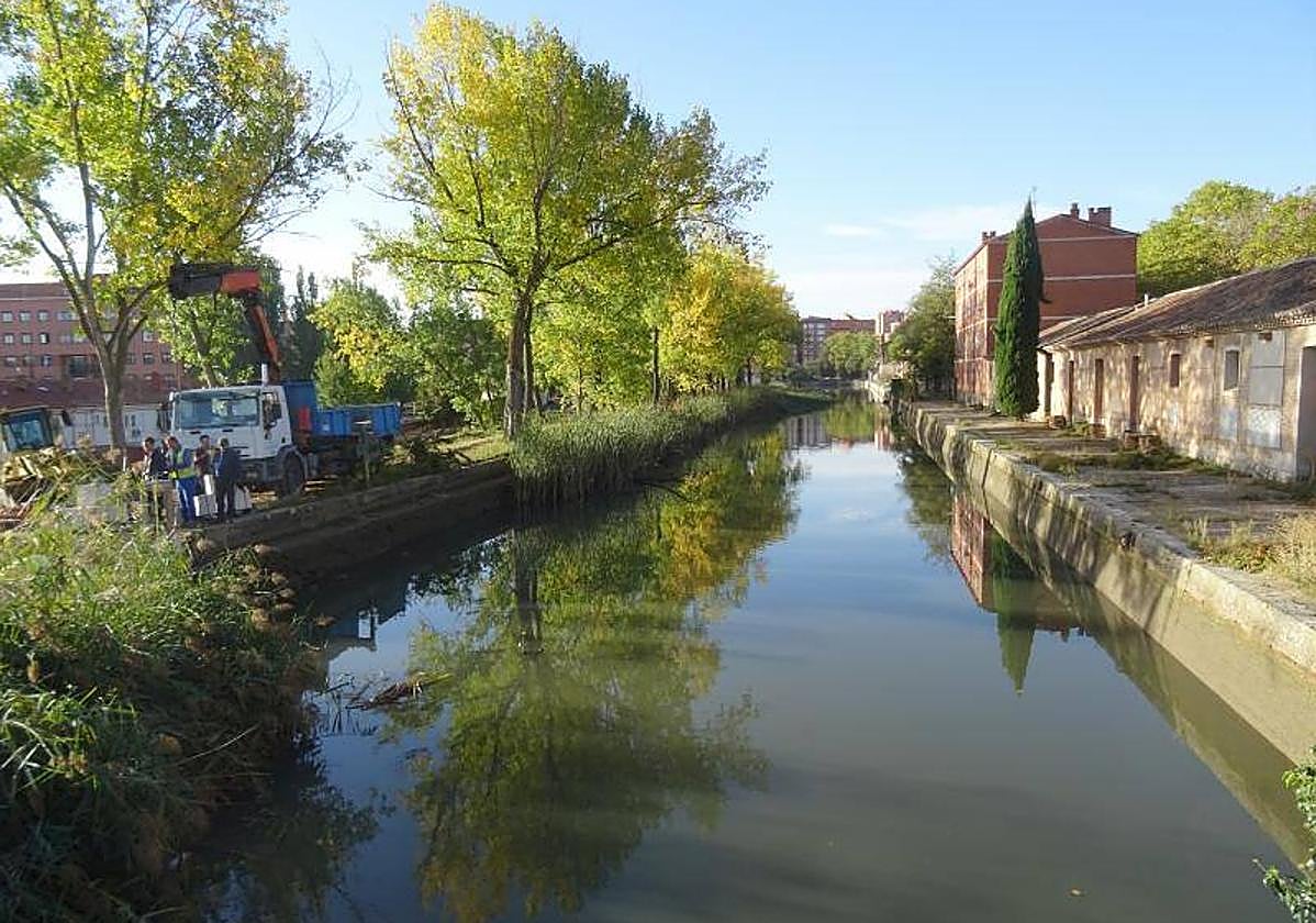 Dársena del Canal de Castilla en el barrio de La Victoria, en una imagen de archivo.