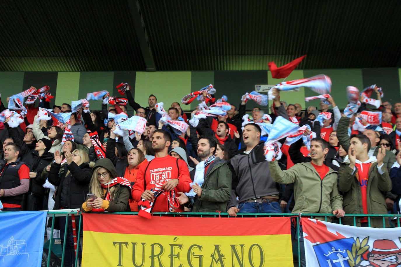 Búscate en las gradas de La Albuera en el Turégano - Celta