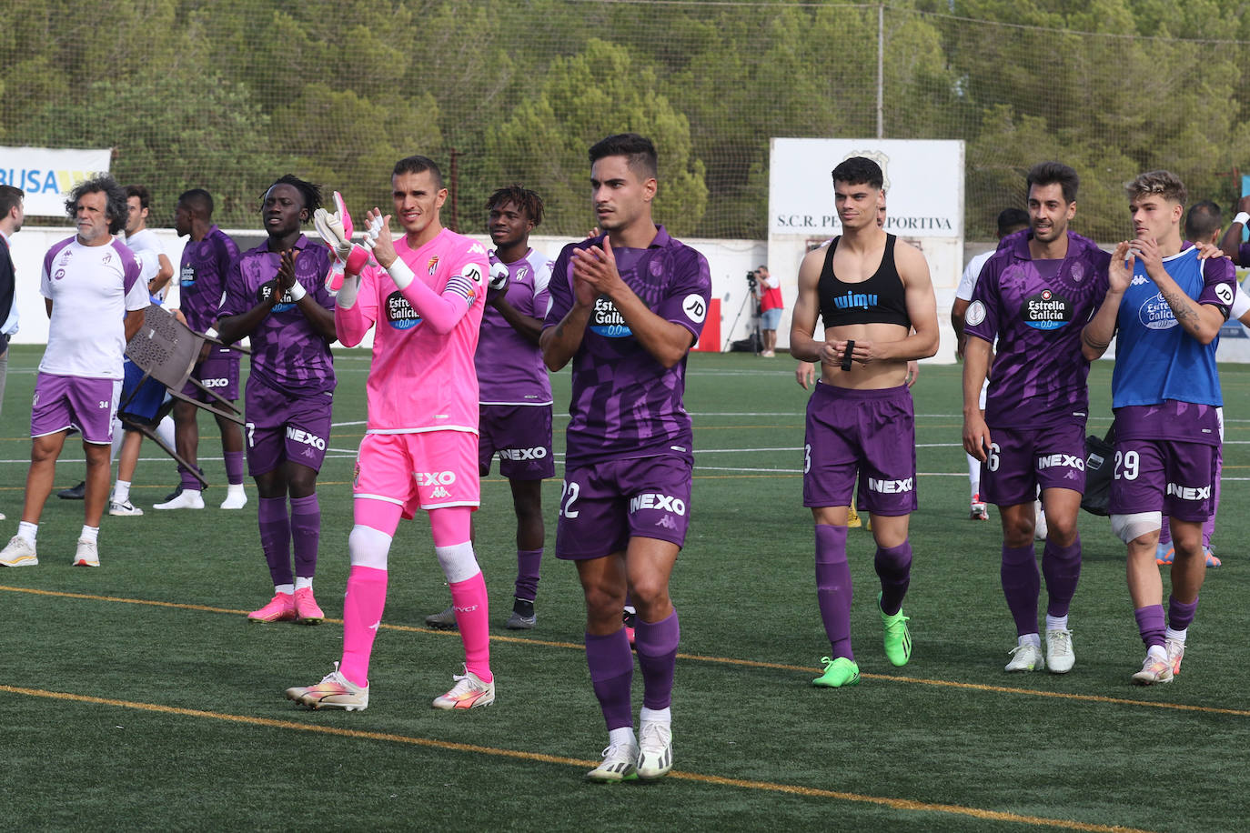 El partido entre el Real Valladolid y la Peña Deportiva, en imágenes