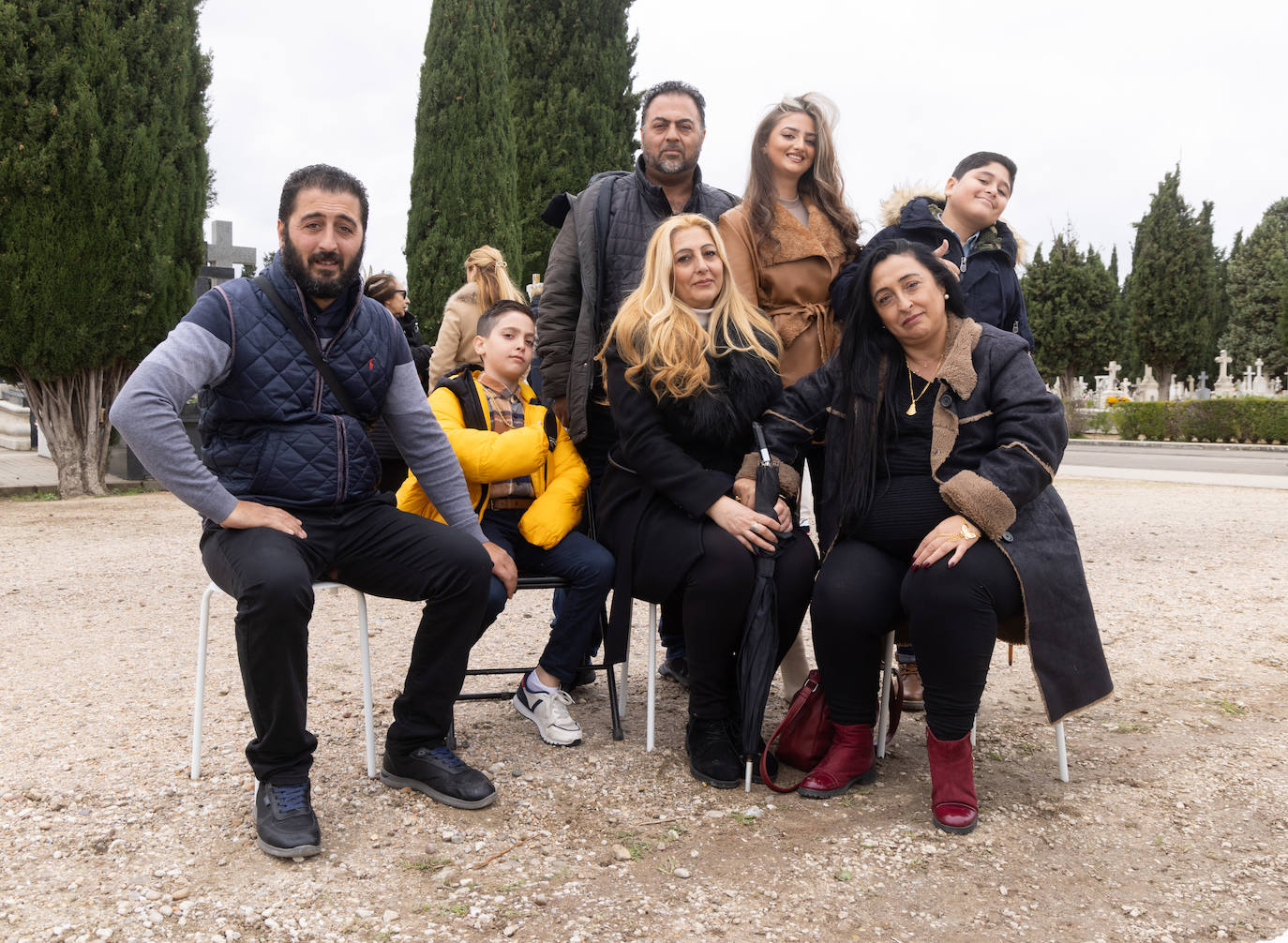 Los vecinos de Valladolid y la corporación municipal visitan el cementerio del Carmen