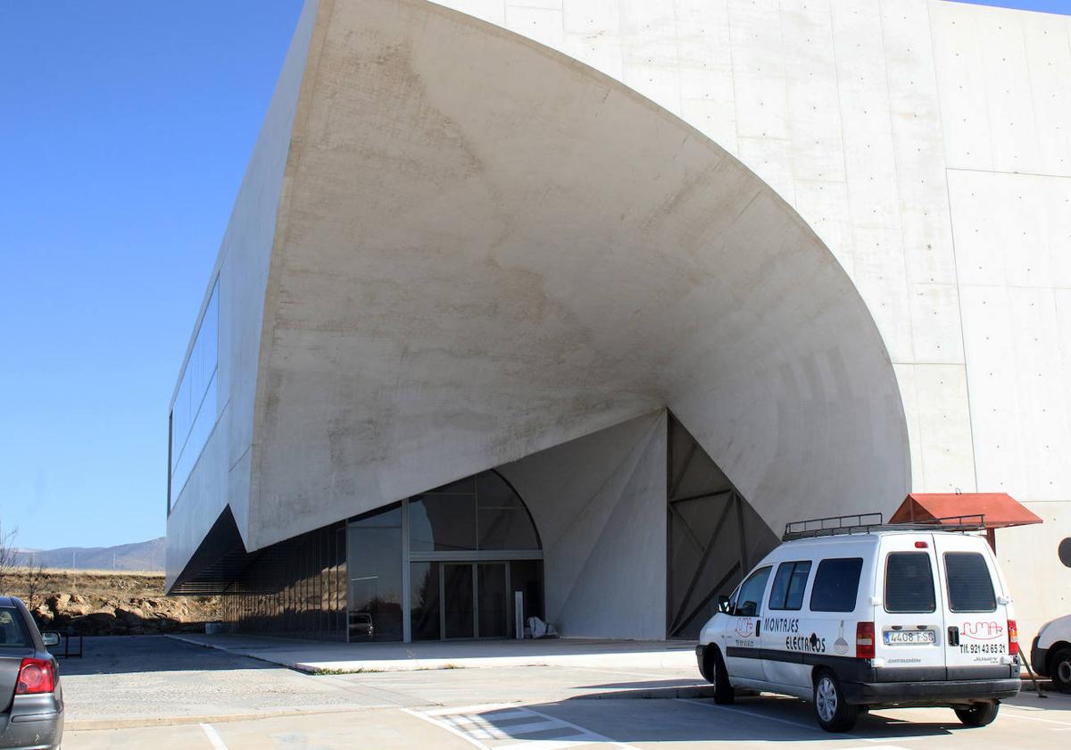 Acceso al edificio del CIDE.