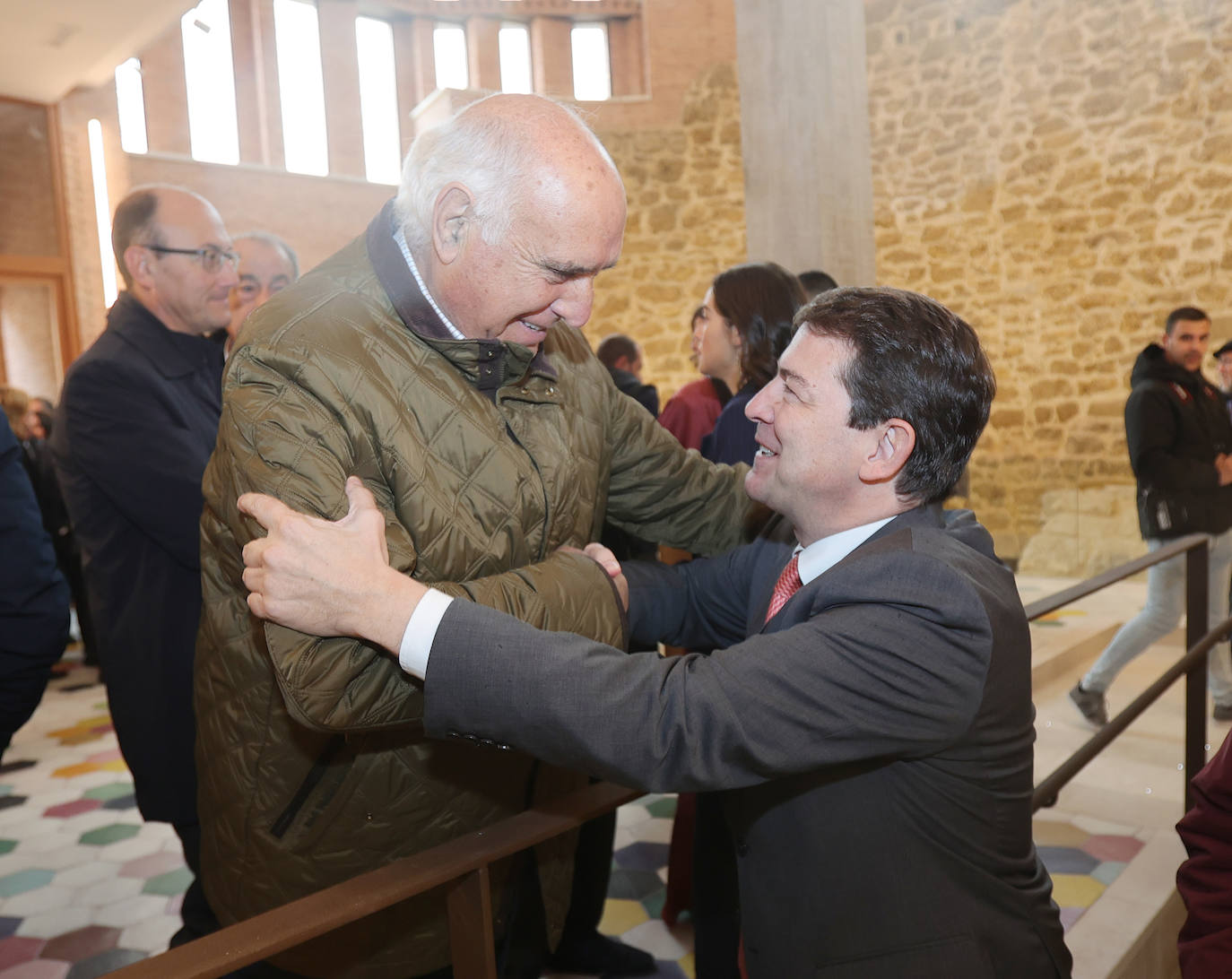 Inauguración del centro de artes escénicas de Paredes de Nava