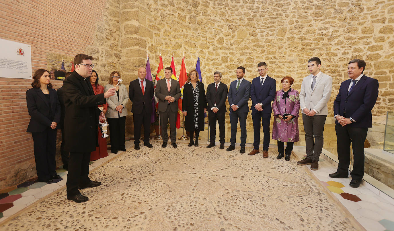 Inauguración del centro de artes escénicas de Paredes de Nava