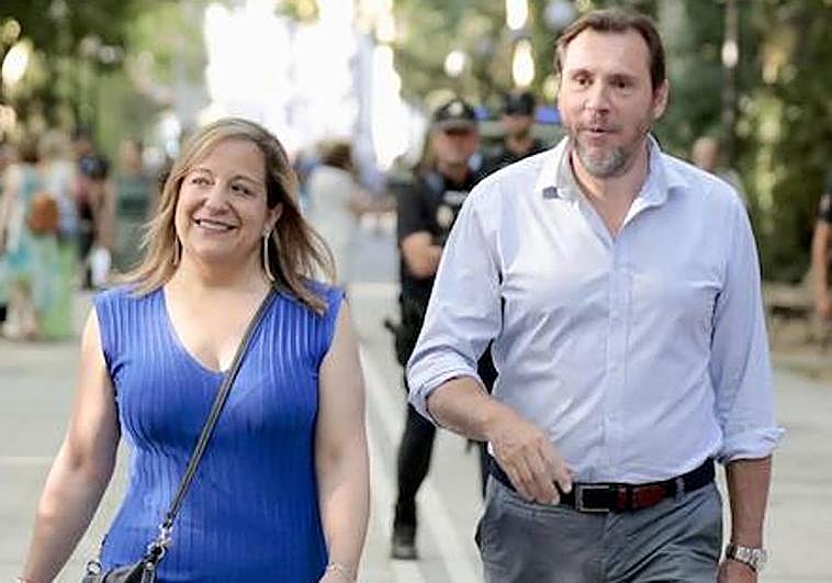 Iratxe García y Óscar Puente se dirigen al mitin de Zapatero en Valladolid en las pasadas elecciones generales.