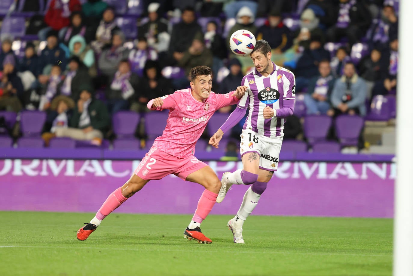 El partido entre el Real Valladolid y el Tenerife, en imágenes