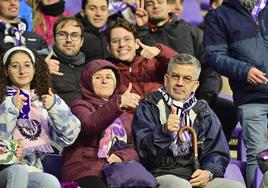 Búscate en la grada del estadio José Zorrilla (2/4)