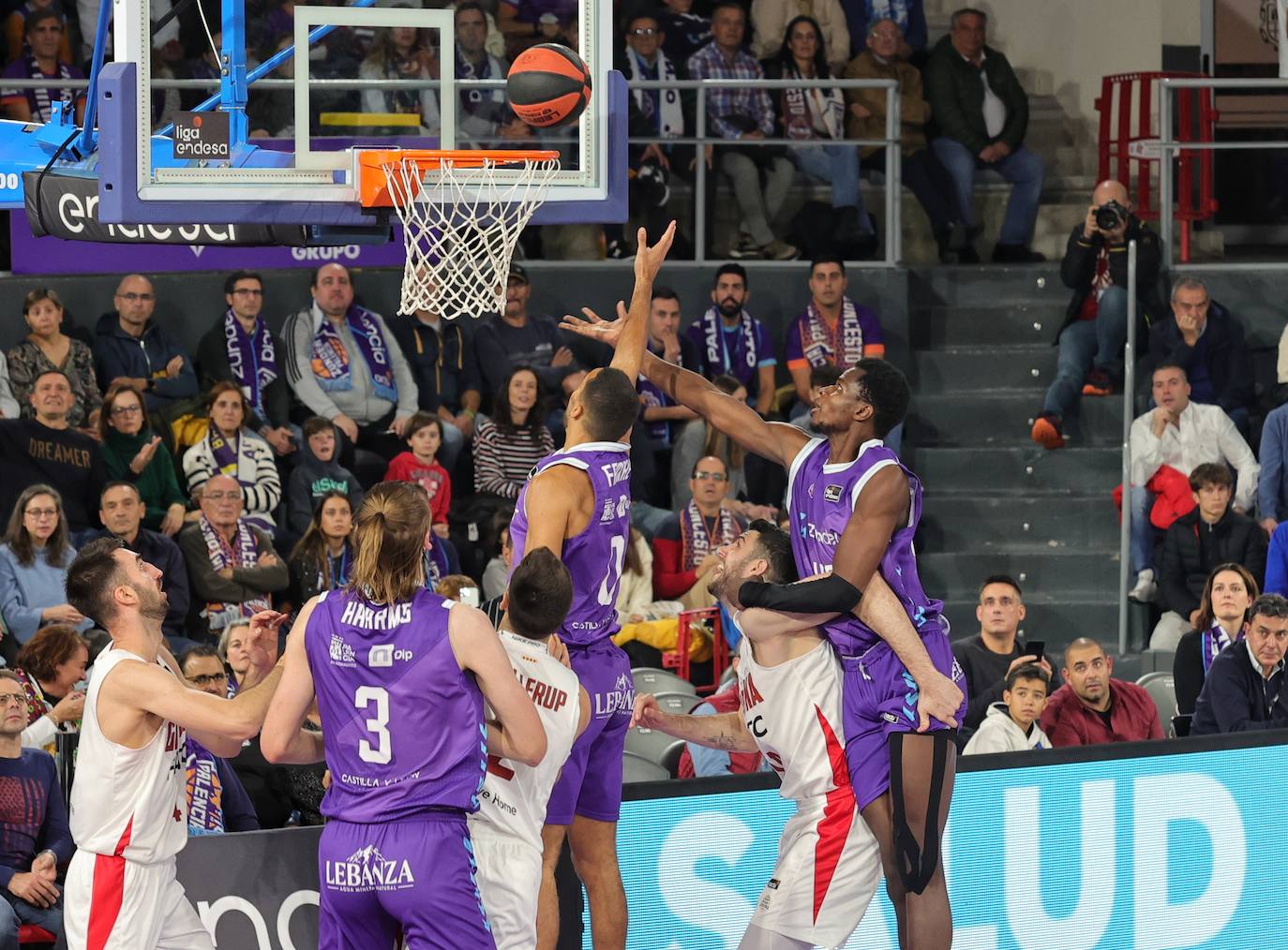 Zunder Palencia 76-80 Bàsquet Girona