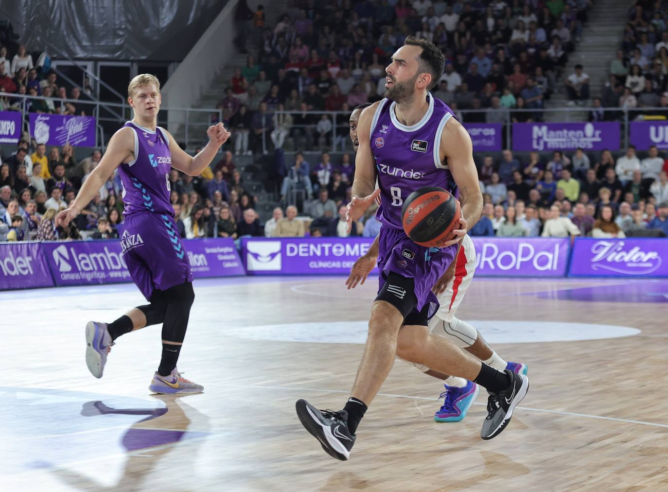 Zunder Palencia 76-80 Bàsquet Girona