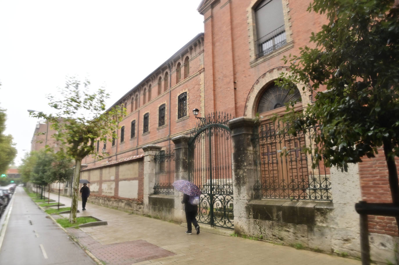 Recorre, en imágenes, el paseo del Prado de la Magdalena