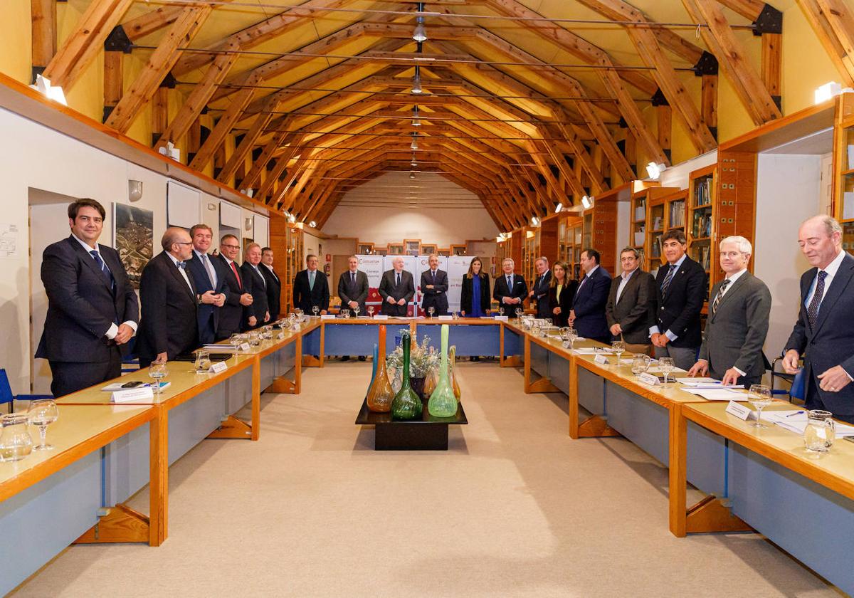 Pleno del Consejo de Cámaras de Comercio de Castilla y León en la Real Fábrica de Cristales de La Granja.