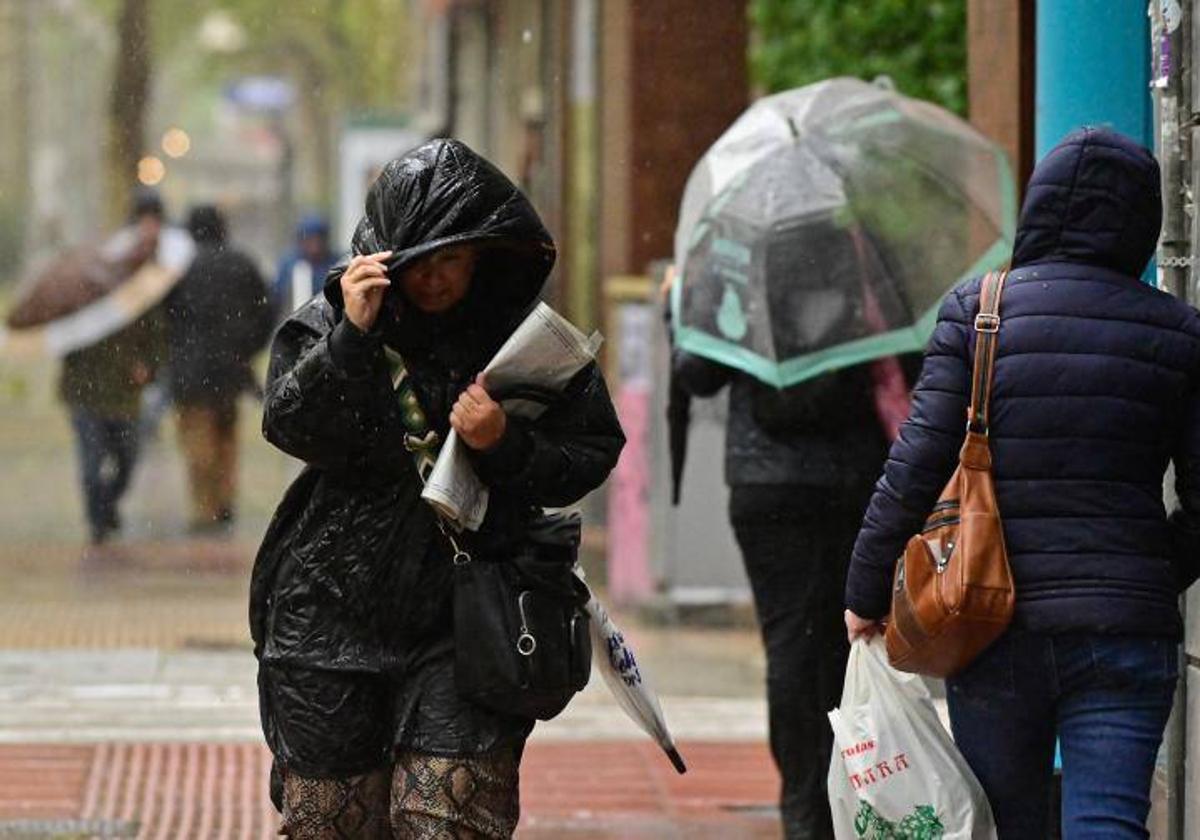 Lluvia en Valladolid al paso de las últimas borrascas.