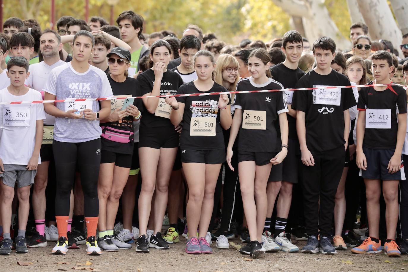 Alumnos, padres y profesores corren en Rio Running