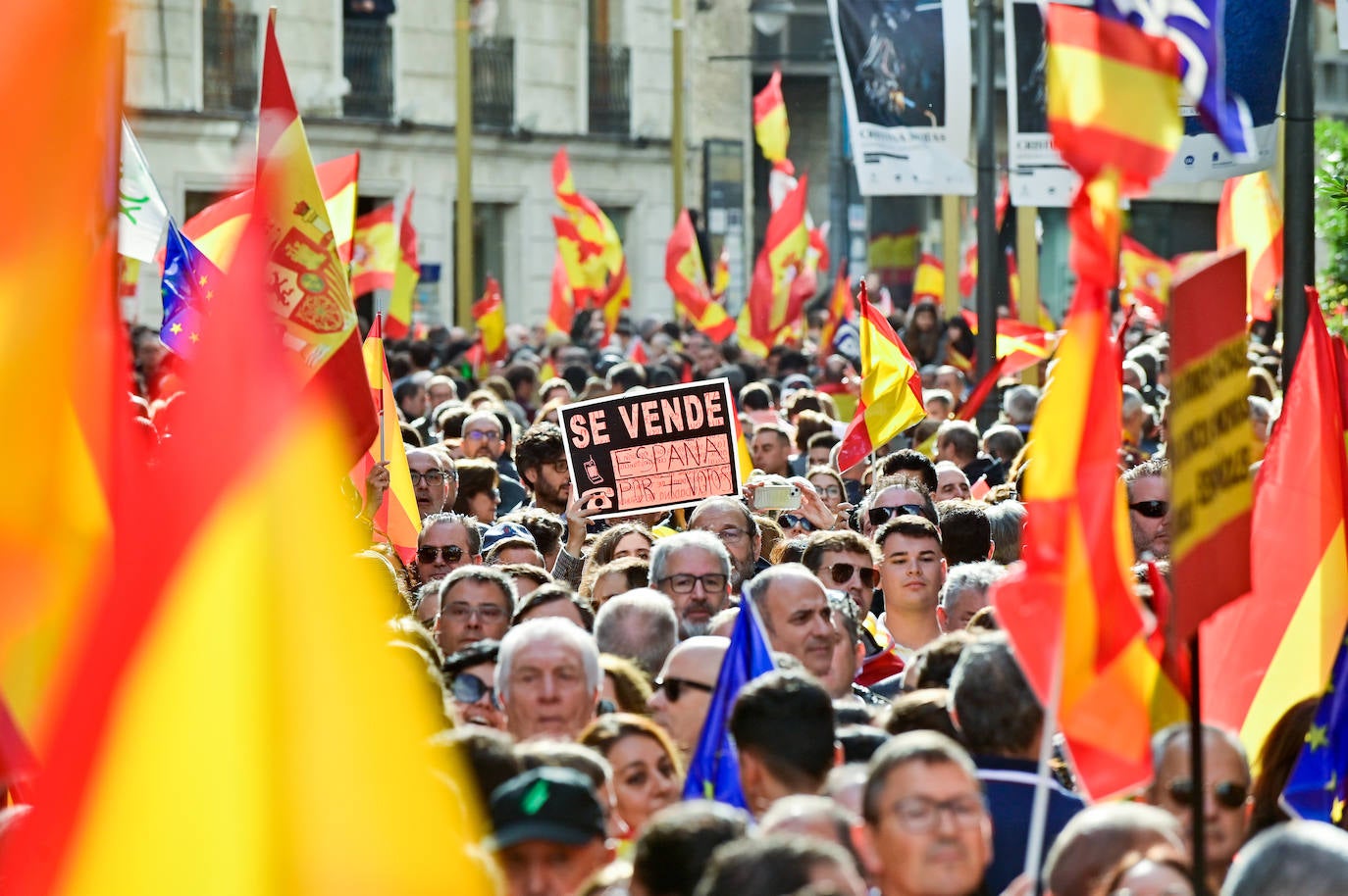 Concentración de protesta contra la amnistía en Valladolid