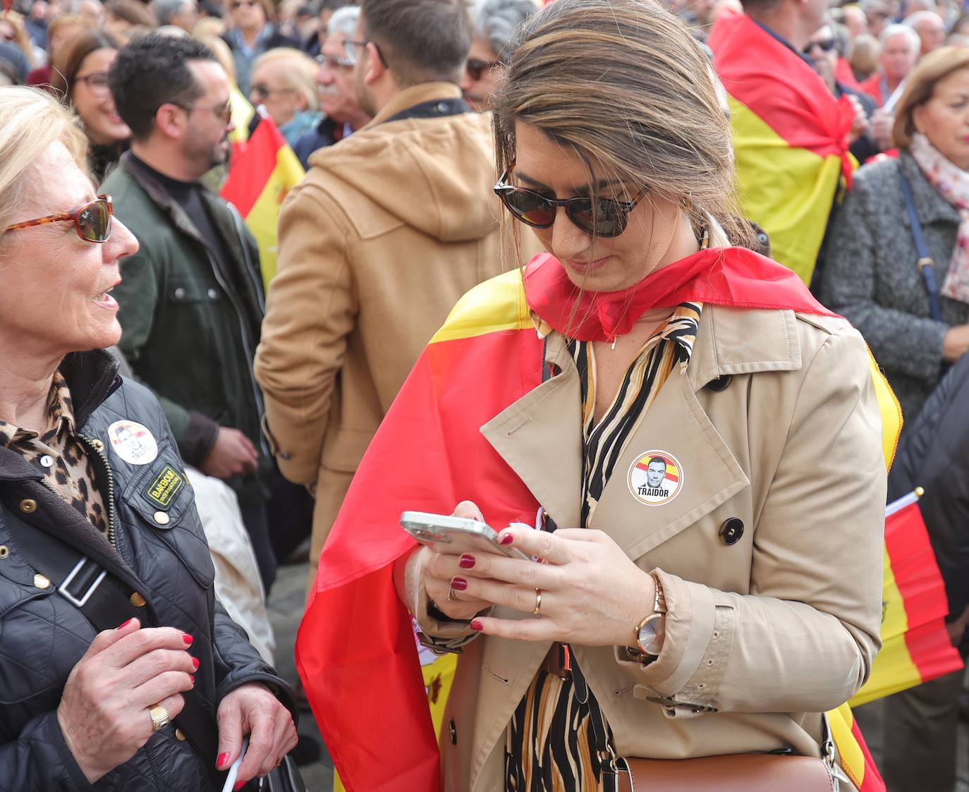 Los palentinos claman contra la amnistía en la Plaza Mayor