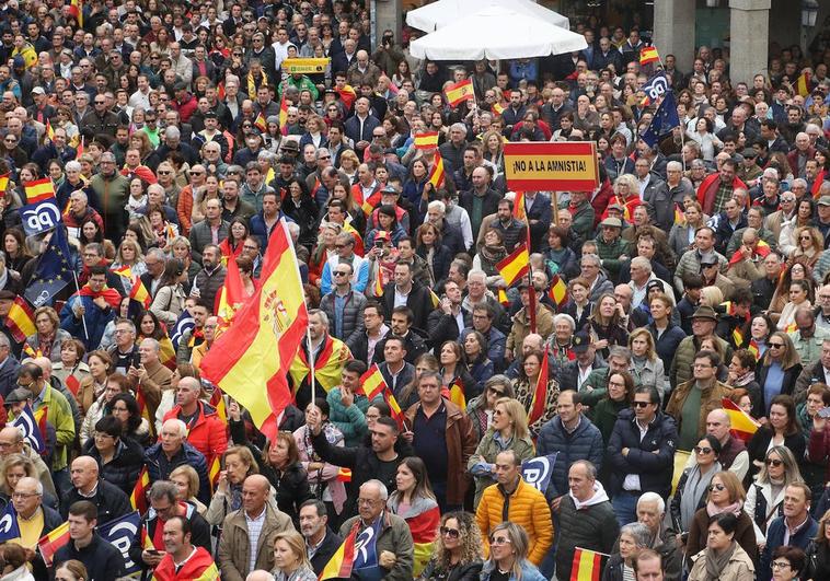 Concentración este domingo en la plaza del Azoguejo de Segovia.