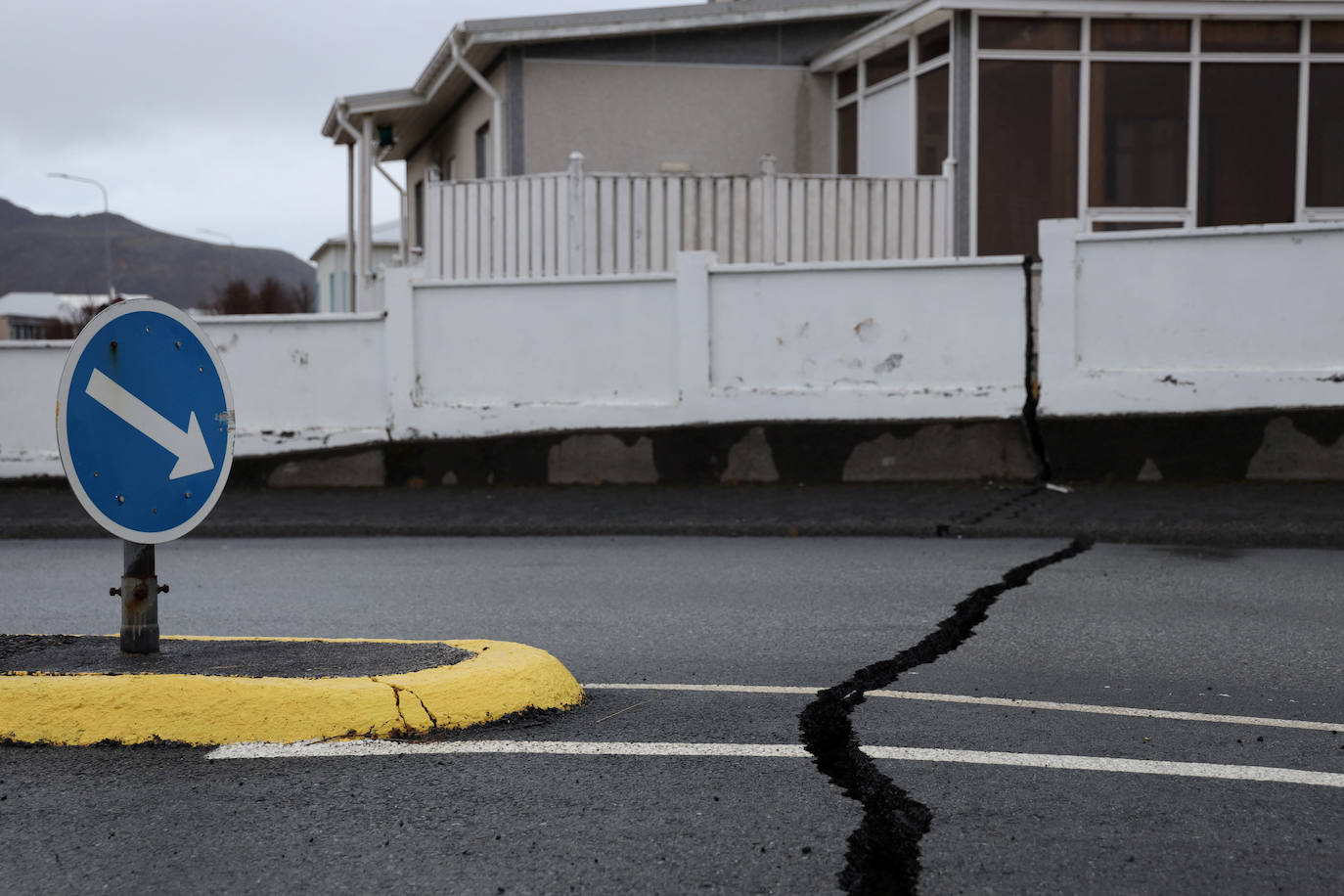 Islandia se resquebraja por los terremotos