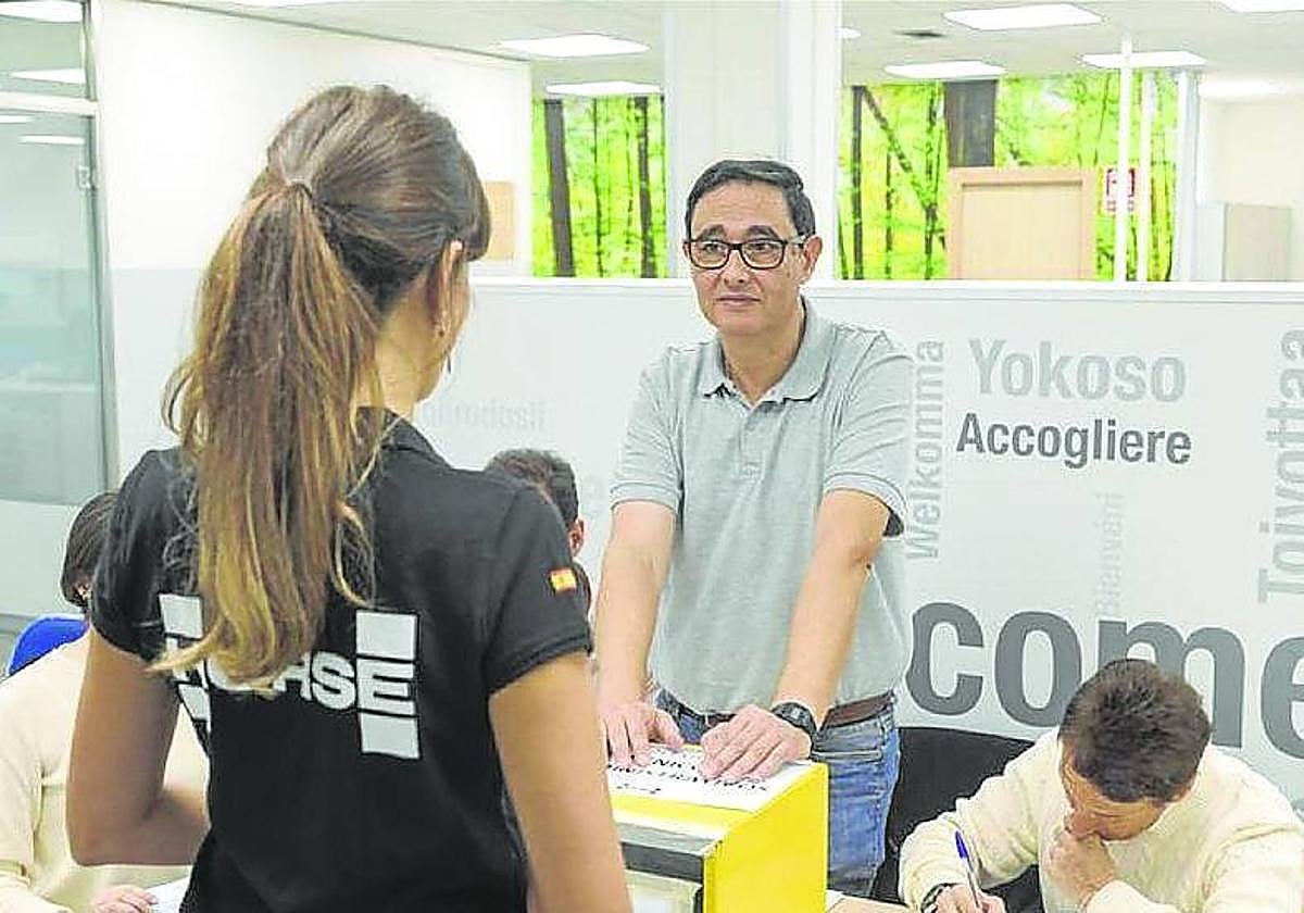 Yolanda Martínez (SCP) Patricia Gil (UGT), presidenta y secretaria del primer comité de empresa de Horse