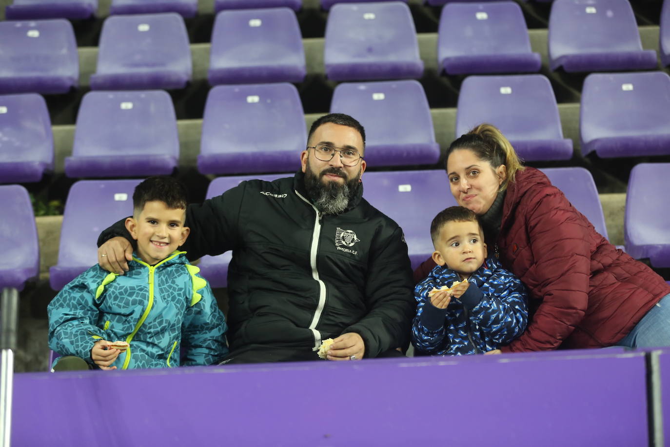 Búscate en las gradas del Estadio José Zorrilla (1 de 3)