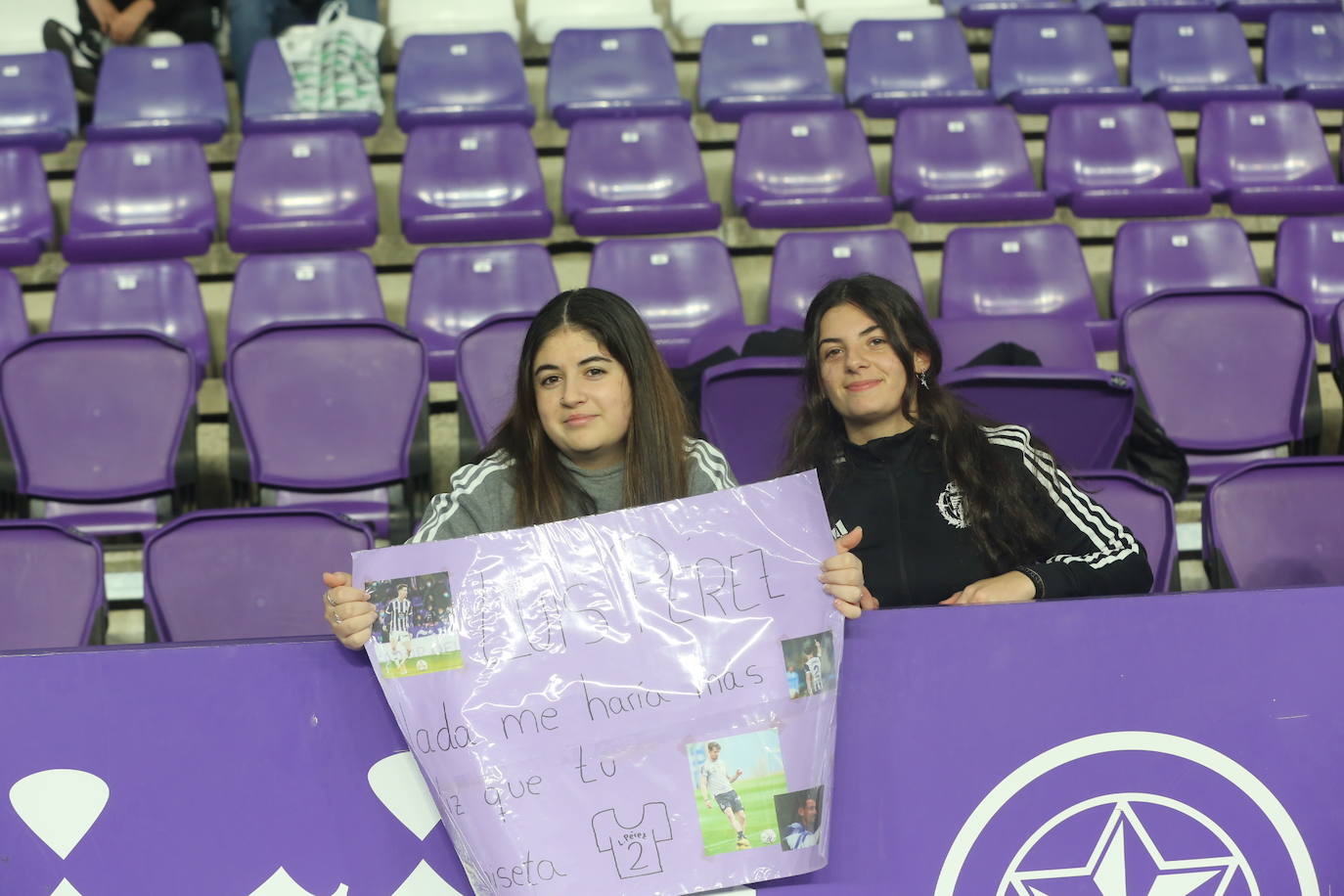 Búscate en las gradas del Estadio José Zorrilla (2 de 3)