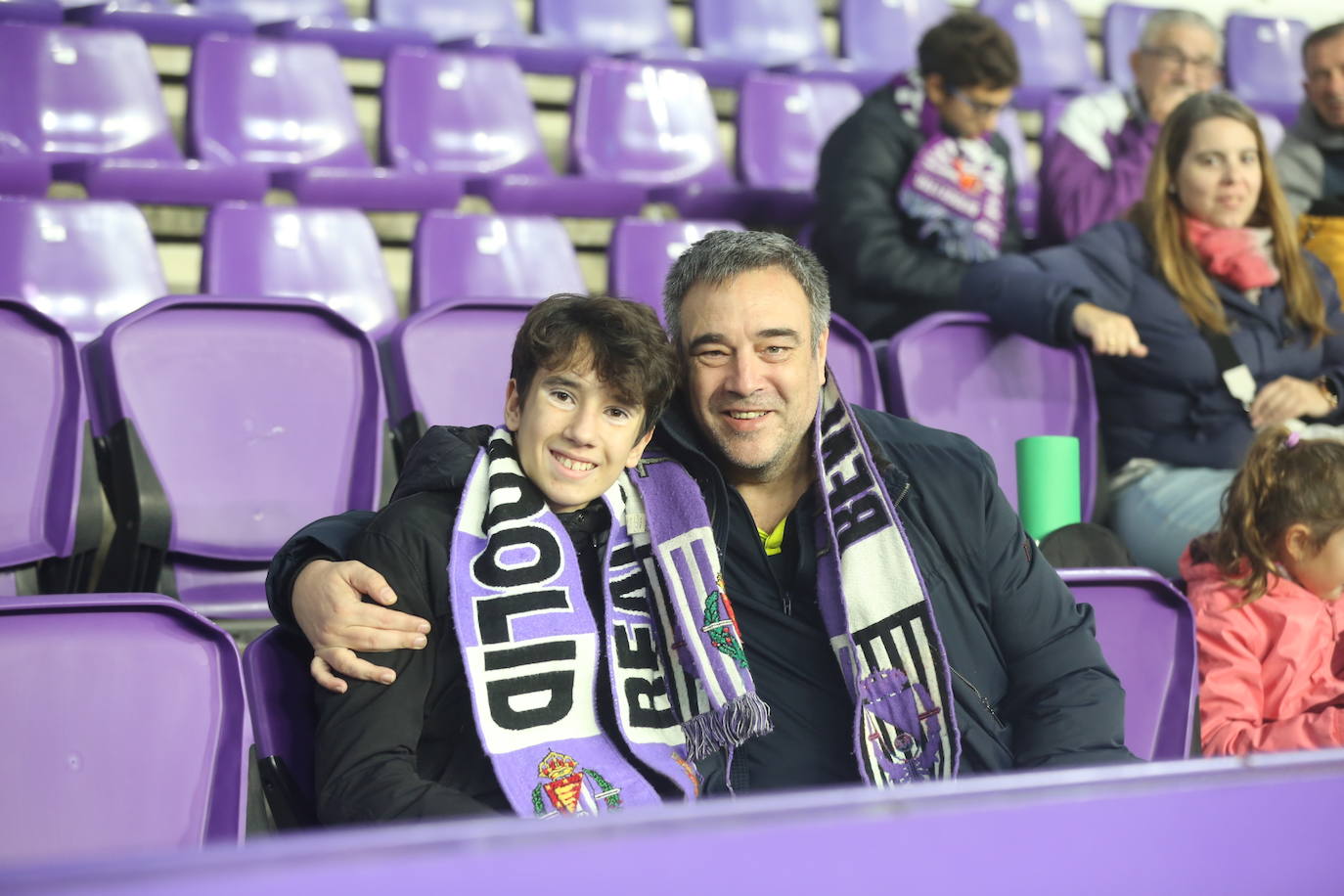 Búscate en las gradas del Estadio José Zorrilla (2 de 3)