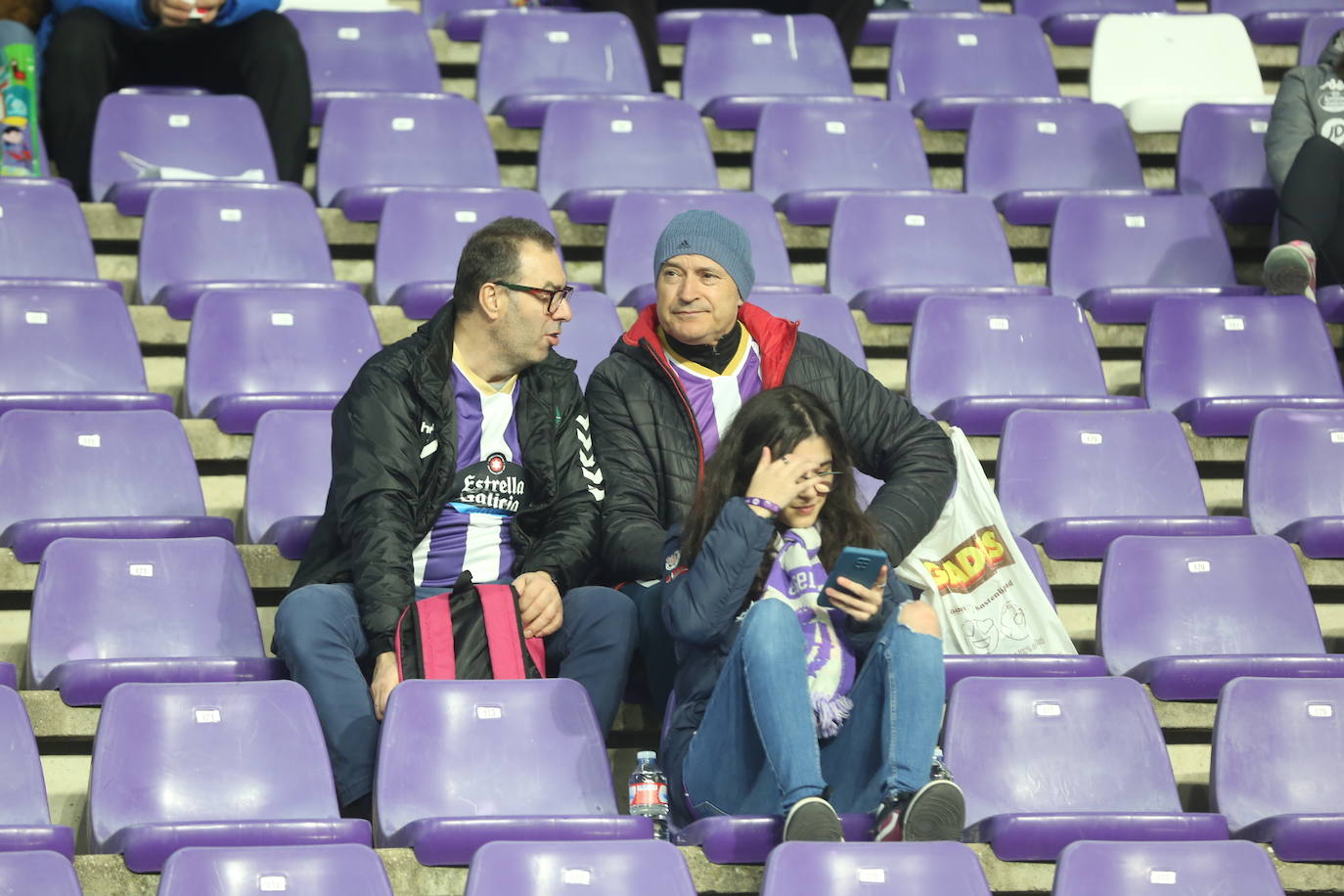 Búscate en las gradas del Estadio José Zorrilla (3 de 3)