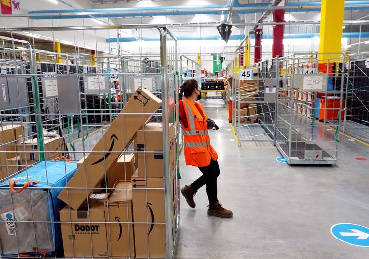 El centro logístico de Amazon en Valladolid, desde donde se reparten envíos a varias provincias de Castilla y León.