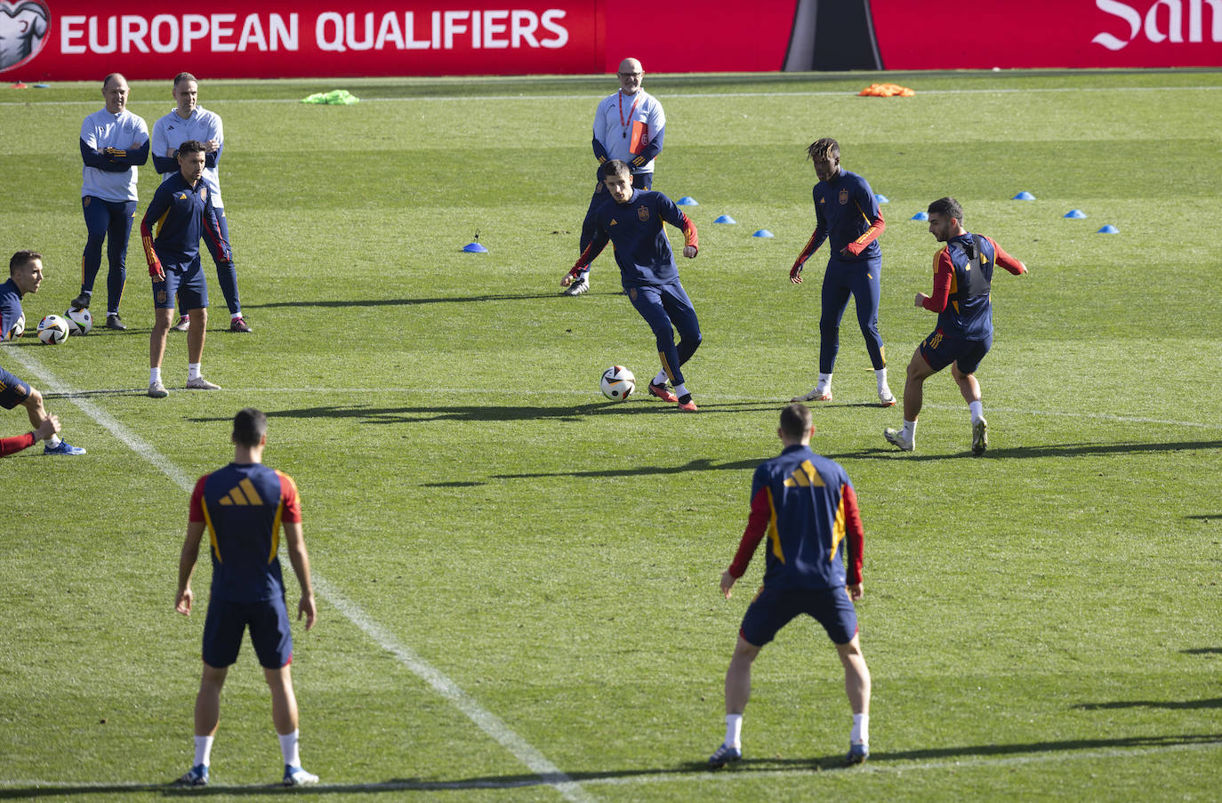 En imágenes, el entrenamiento de La Roja en el José Zorrilla