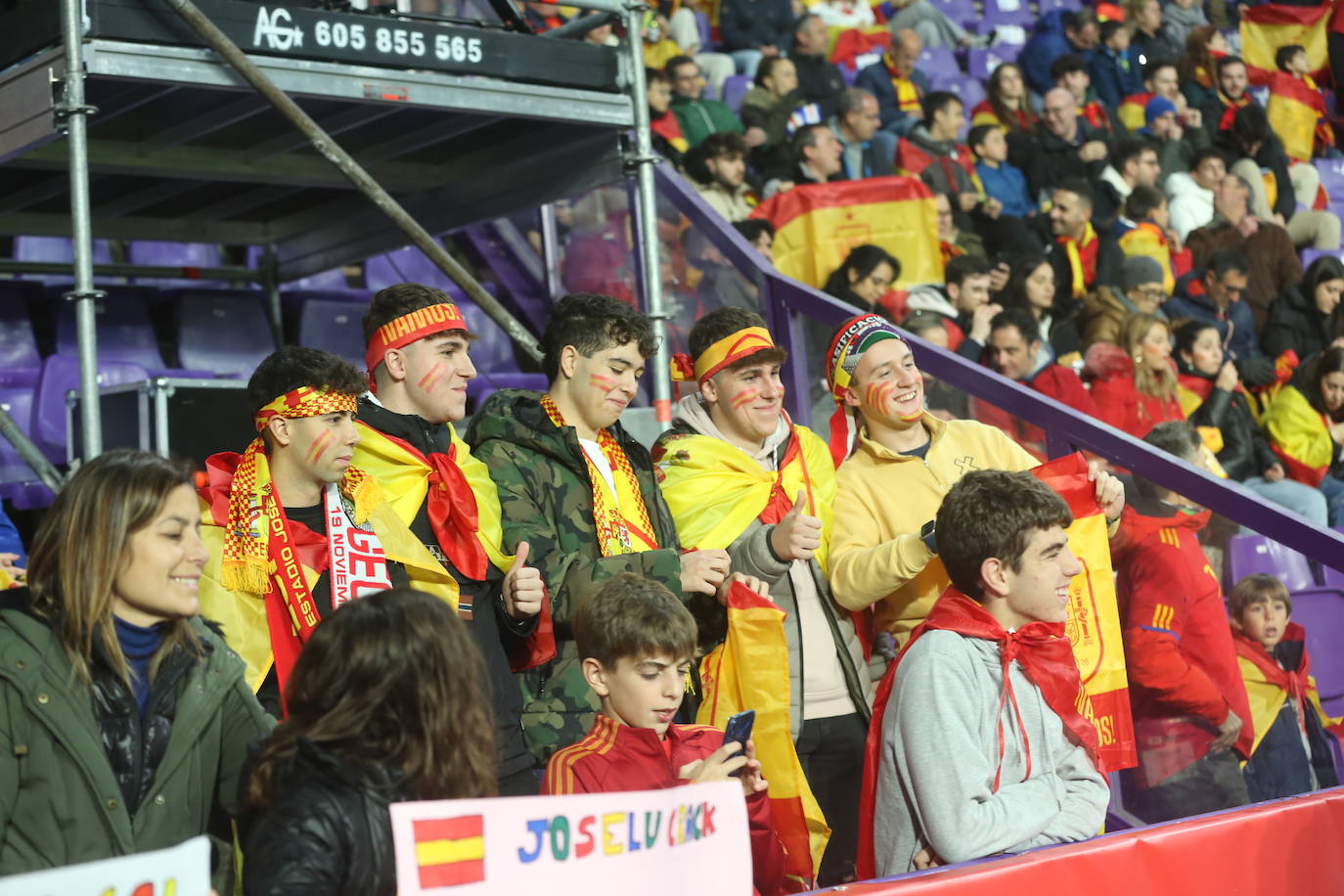 Búscate en las gradas del José Zorrilla (2/4)