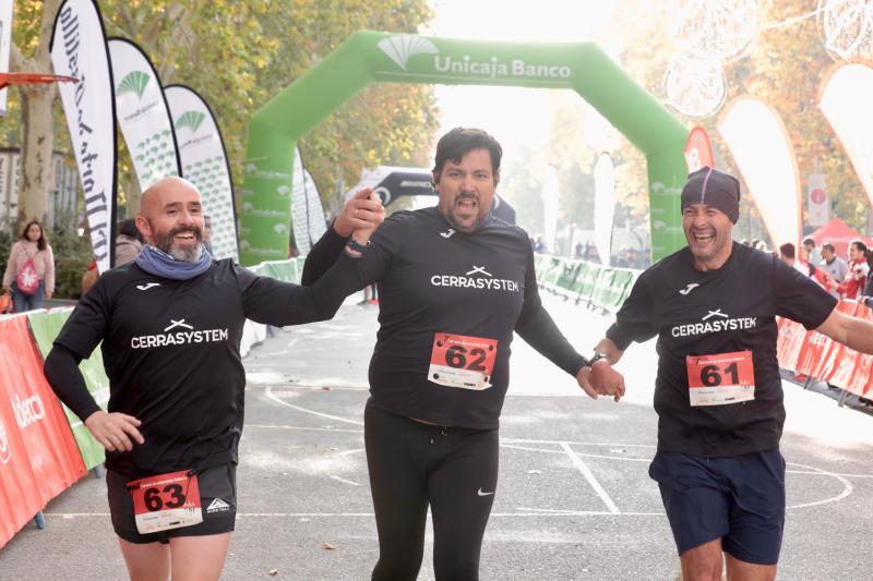 En imágenes, los quipos participantes en la VII Carrera de Empresa Adecco (2/13)