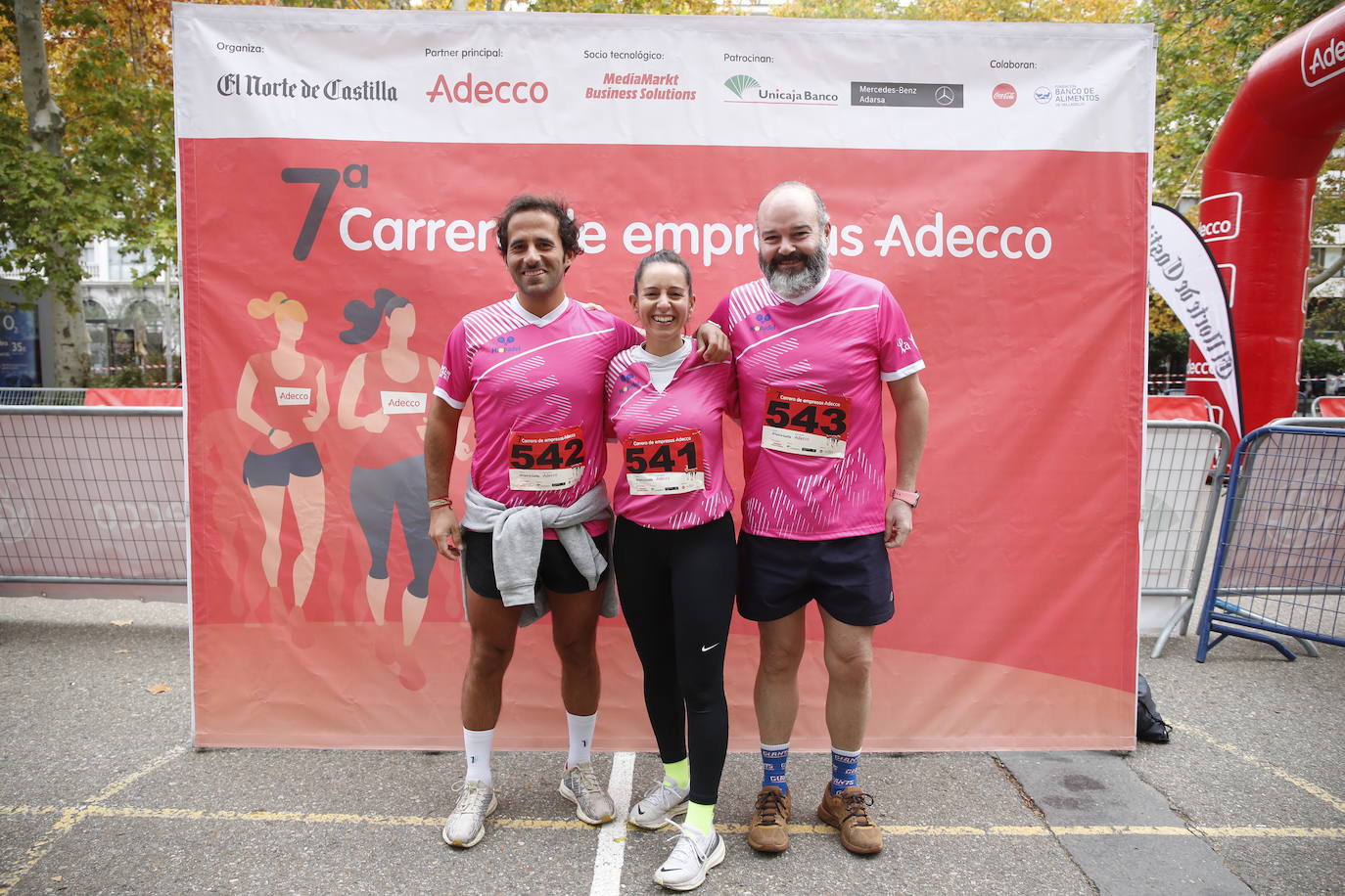 En imágenes, los equipos participantes en la VII Carrera de Empresa Adecco (4/13)