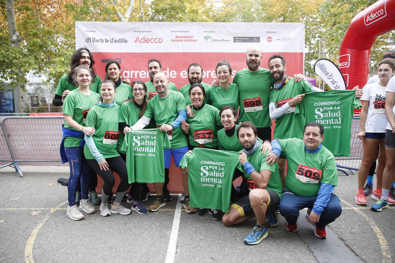 En imágenes, los equipos participantes en la VII Carrera de Empresa Adecco (4/13)