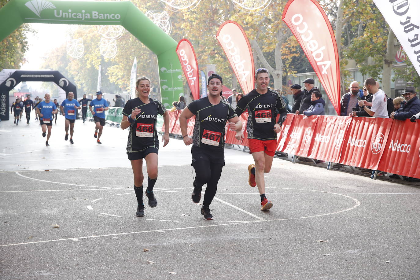 En imágenes, los equipos participantes en la VII Carrera de Empresa Adecco (10/13)