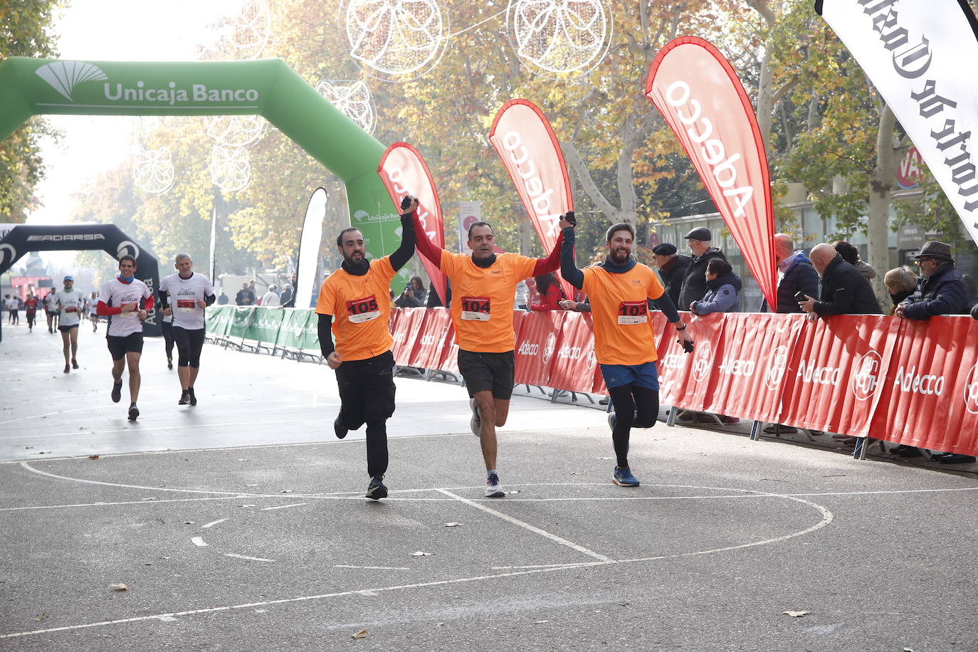 En imágenes, los equipos participantes en la VII Carrera de Empresa Adecco (11/13)