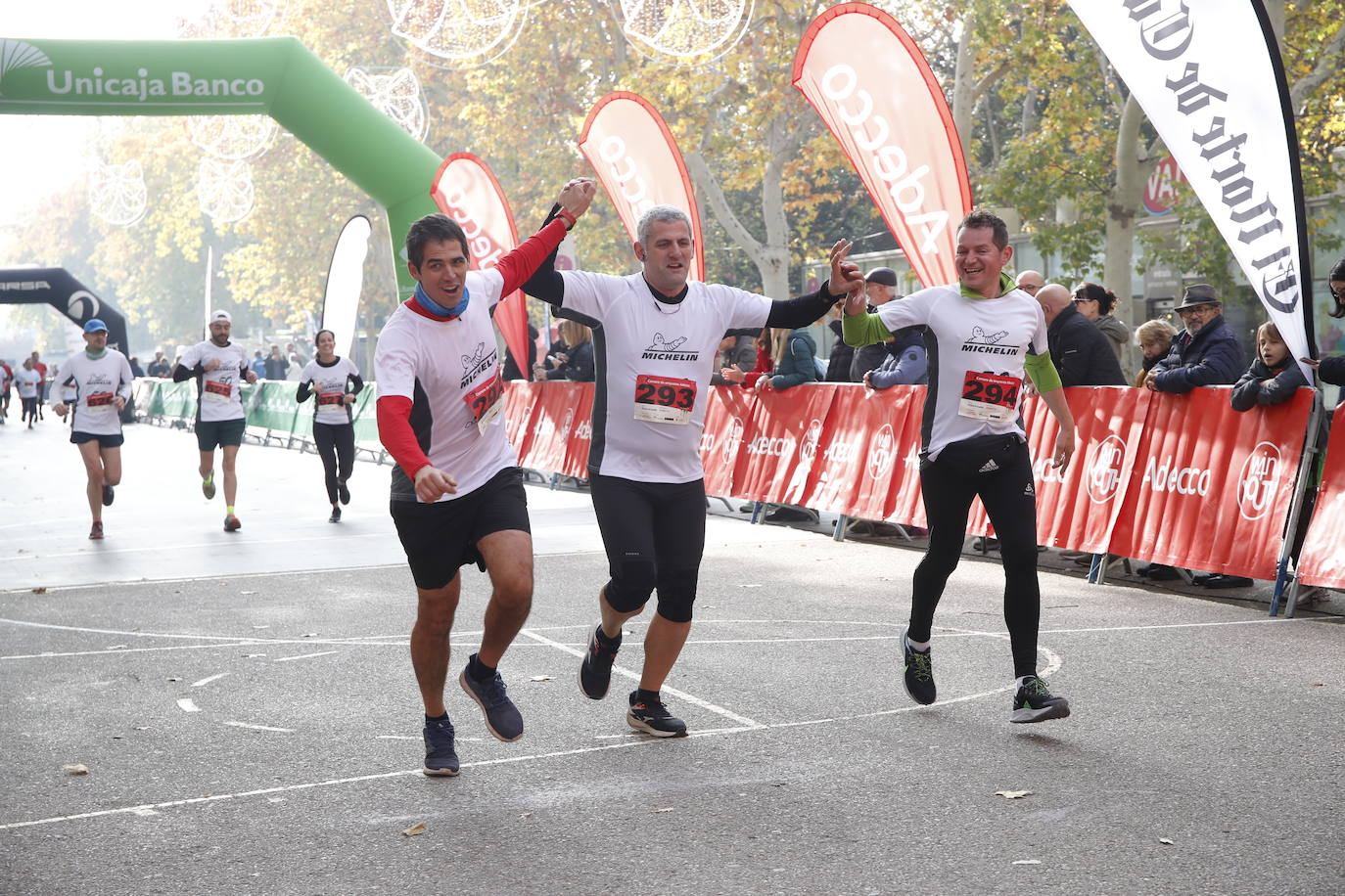 En imágenes, los equipos participantes en la VII Carrera de Empresa Adecco (11/13)