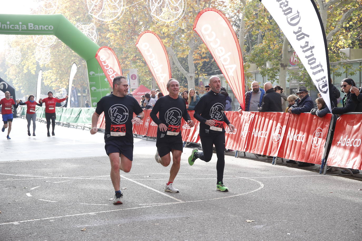 En imágenes, los equipos participantes en la VII Carrera de Empresa Adecco (11/13)