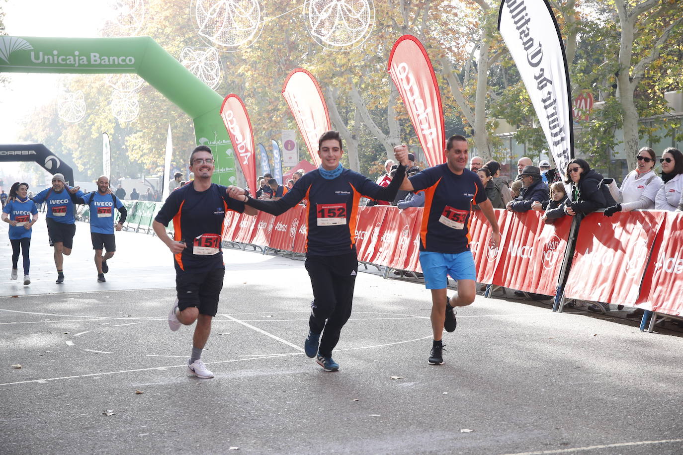 En imágenes, los equipos participantes en la VII Carrera de Empresa Adecco (12/13)