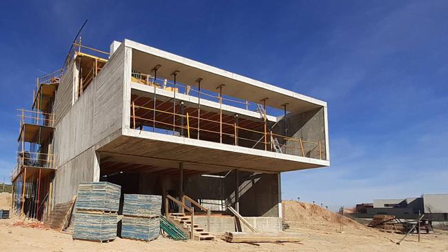 Imagen antes - Un loft de hormigón de estilo brutalista en la cota más elevada de Valladolid