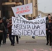 Más de 300 vecinos de Villabrágima claman por el proyecto municipal de residencia de ancianos