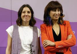 Irene Montero y Ana Redondo, antes de comenzar el acto protocolario.