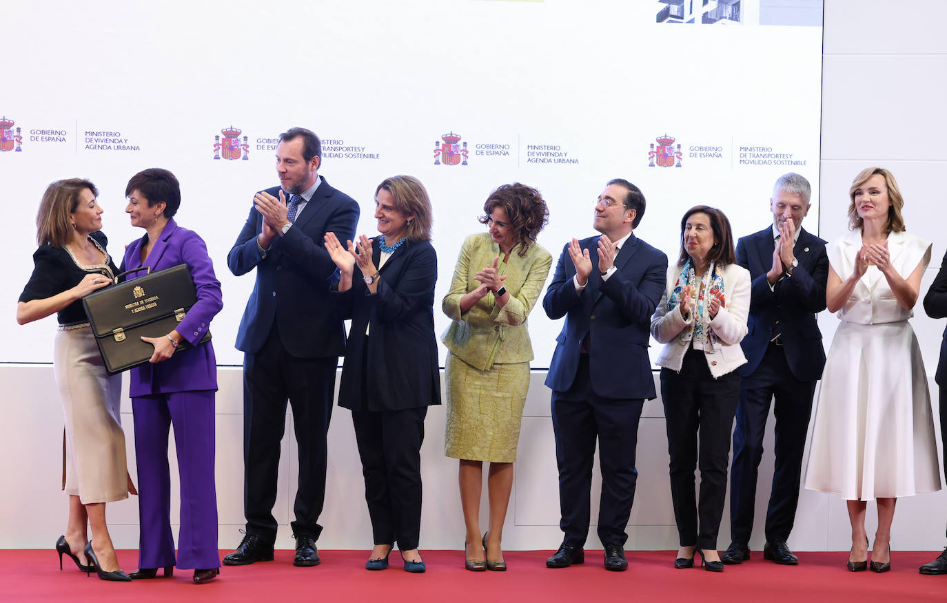 Raquel Sánchez, Isabel Rodríguez, Óscar Puente, Teresa Ribera, María Jesús Montero, José Manuel Albares, Margarita Robles, Fernando Grande-Marlaska y Pilar Alegría,