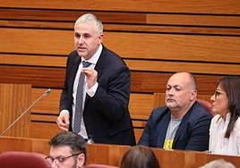 El palentino Rubén Illera, durante su intervención en las Cortes.