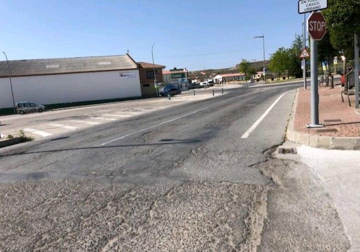 Accesos al núcleo de Cuéllar desde la carretera de Cantalejo.