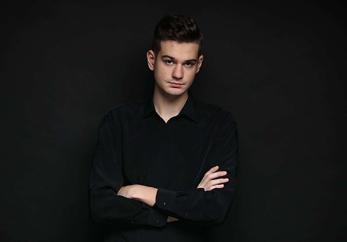 El finalista ruso Victor Maslov.