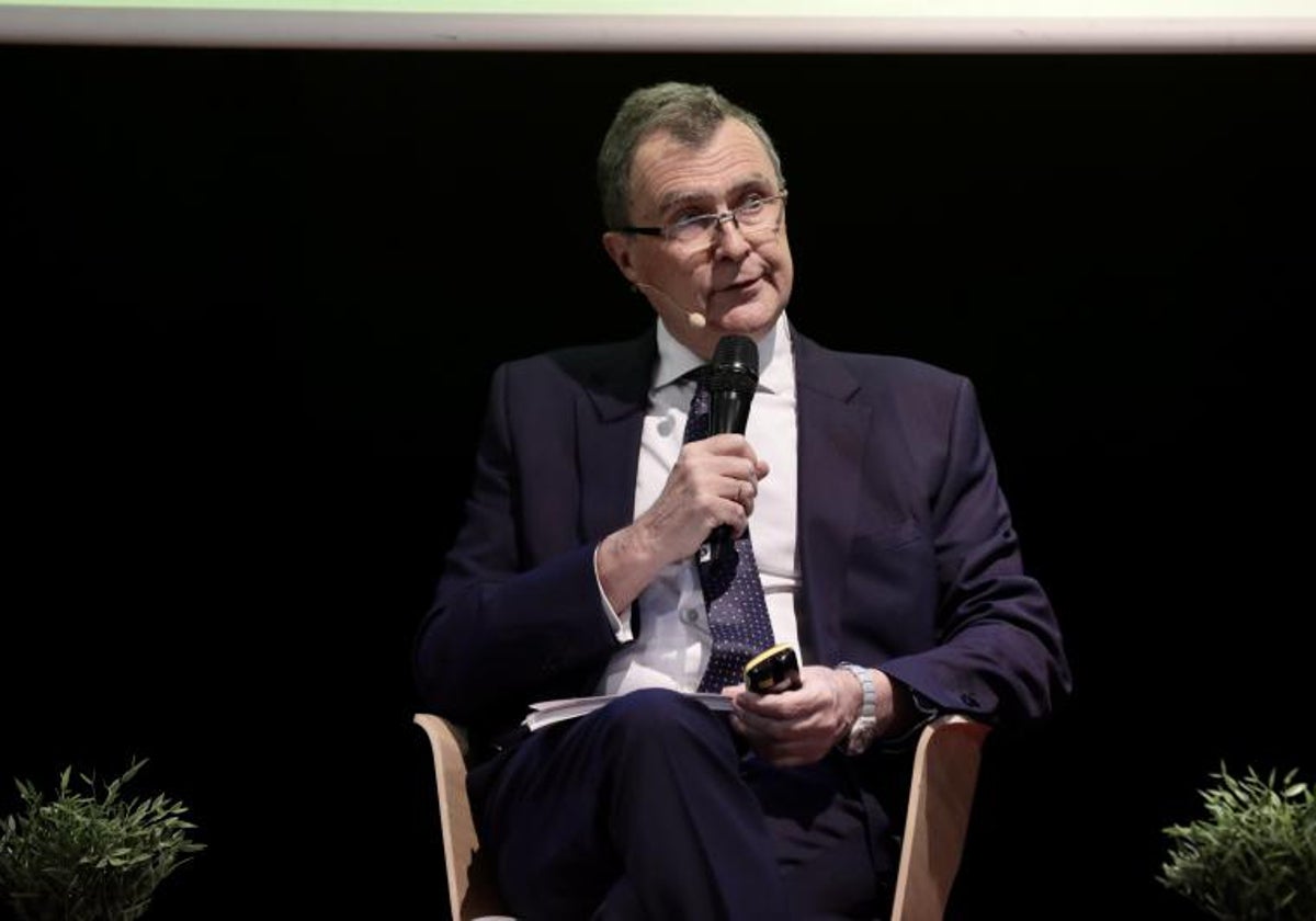 José Francisco Ballesta, durante su intervención.