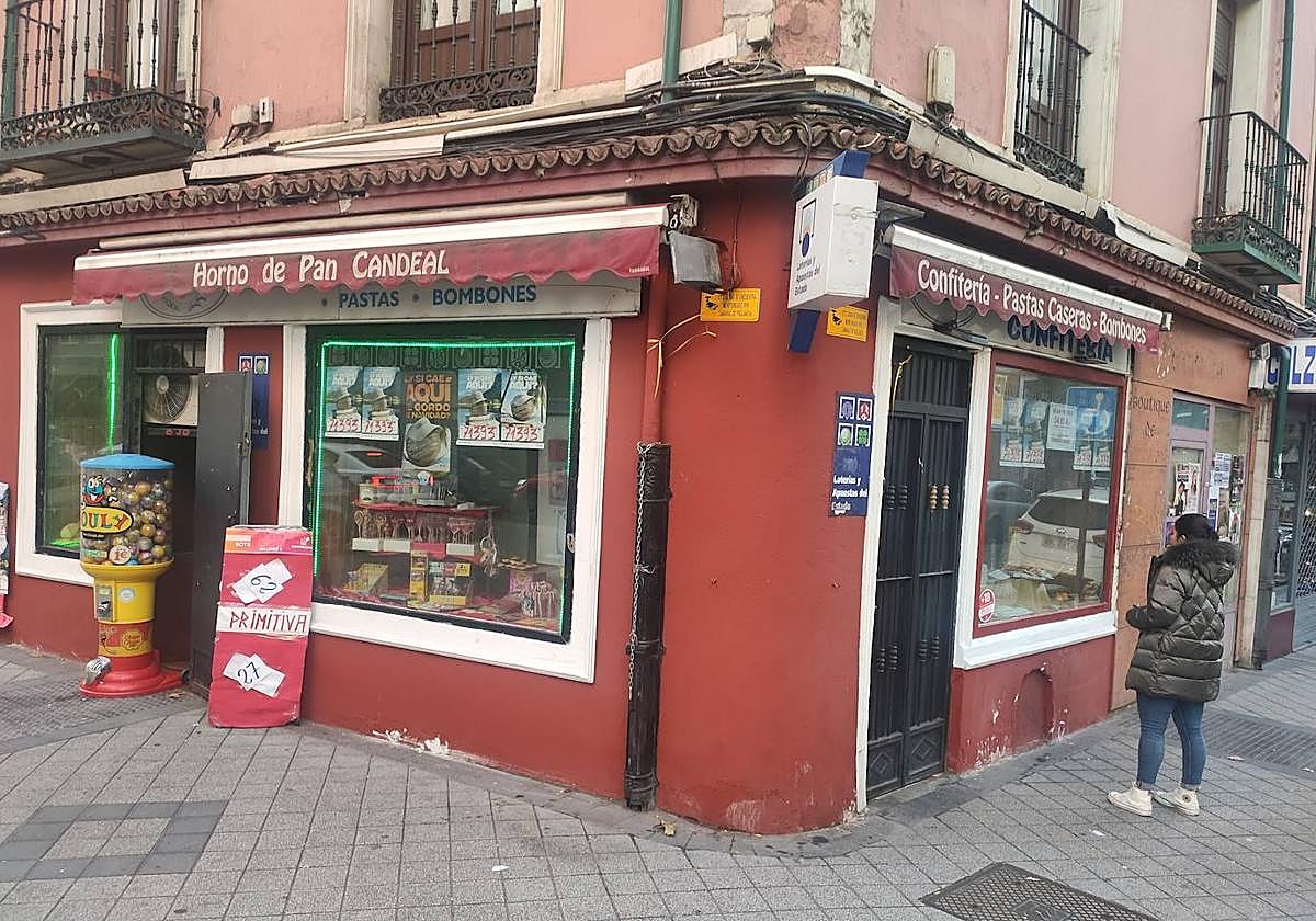 Establecimiento en el que se vendió el número agraciado con segundo premio de la Lotería Nacional.