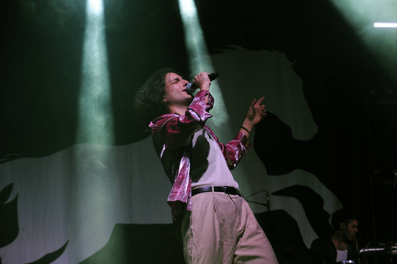 Arde Bogotá corona el Intro Music 2023
