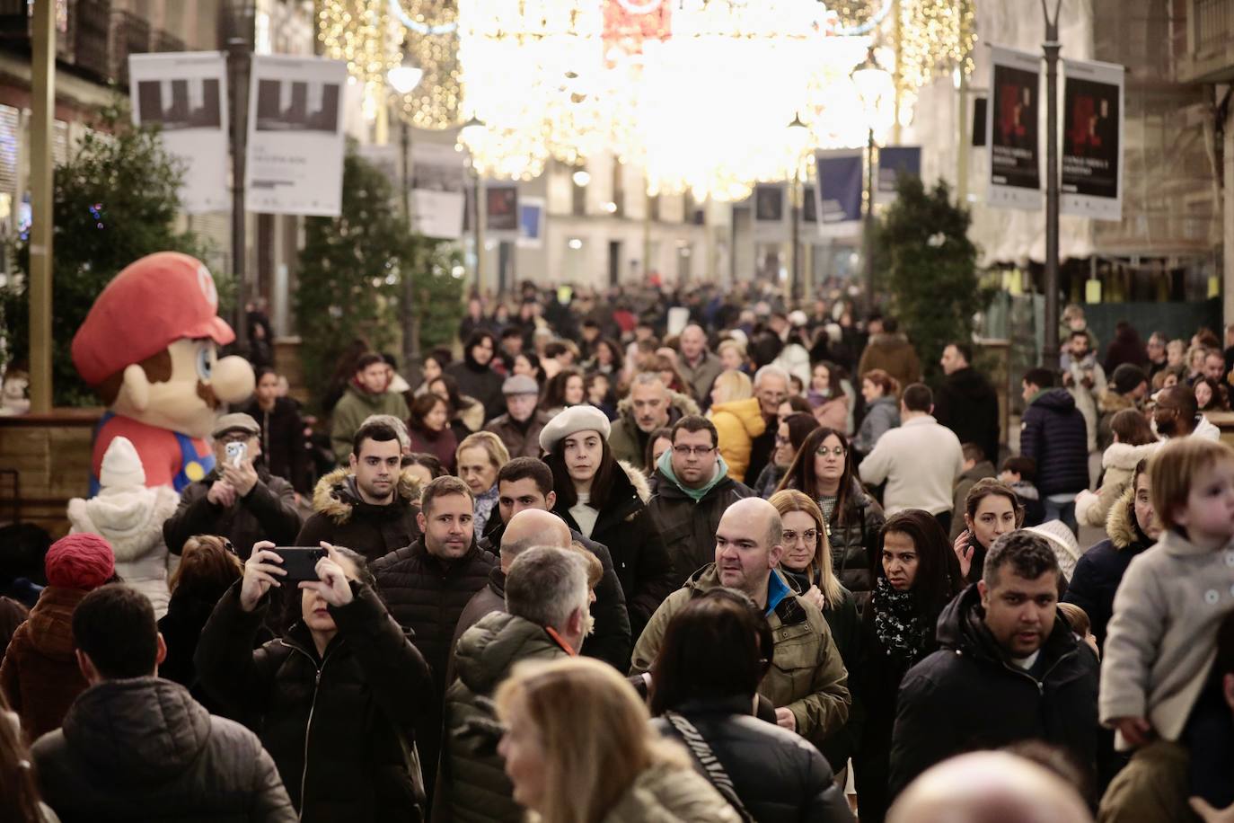 Imágenes del ambiente navideño en Valladolid