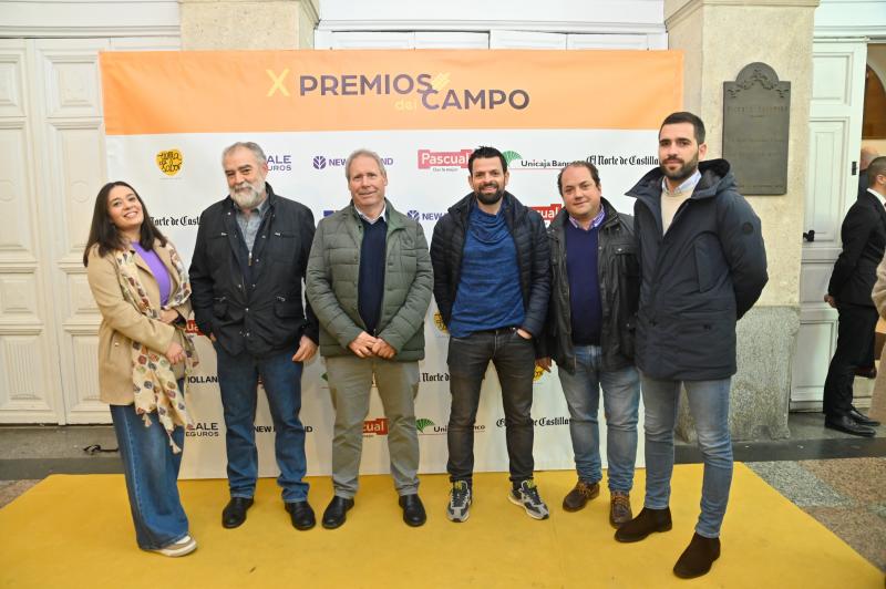 María Alonso, Valentín García, Moisés de la Fuente, David García, Mauro de la Rosa e Isaac de la Iglesia.