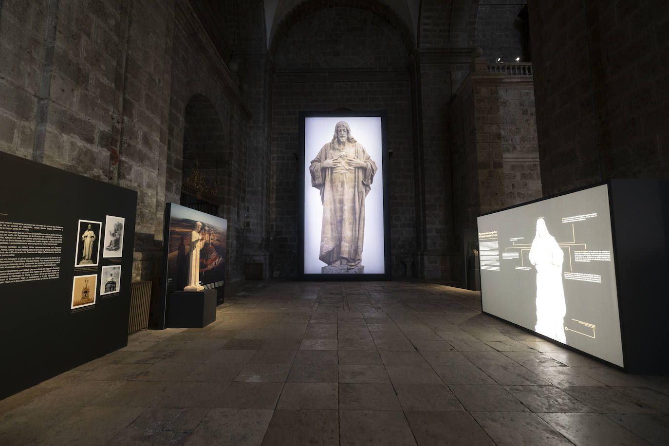 Las imágenes de la exposición &#039;Venga tu reino&#039; en la Catedral